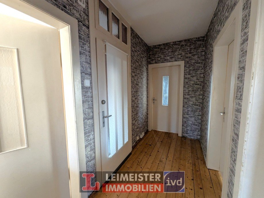 Flur EG Zweifamilienhaus H�sbach