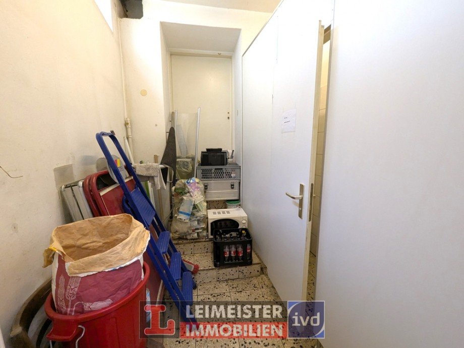 Abstellkammer Einzelhandelsladen Aschaffenburg / Damm