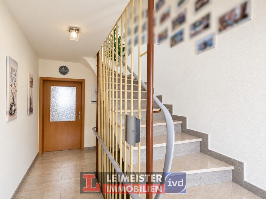 Hausflur Zweifamilienhaus Sailauf