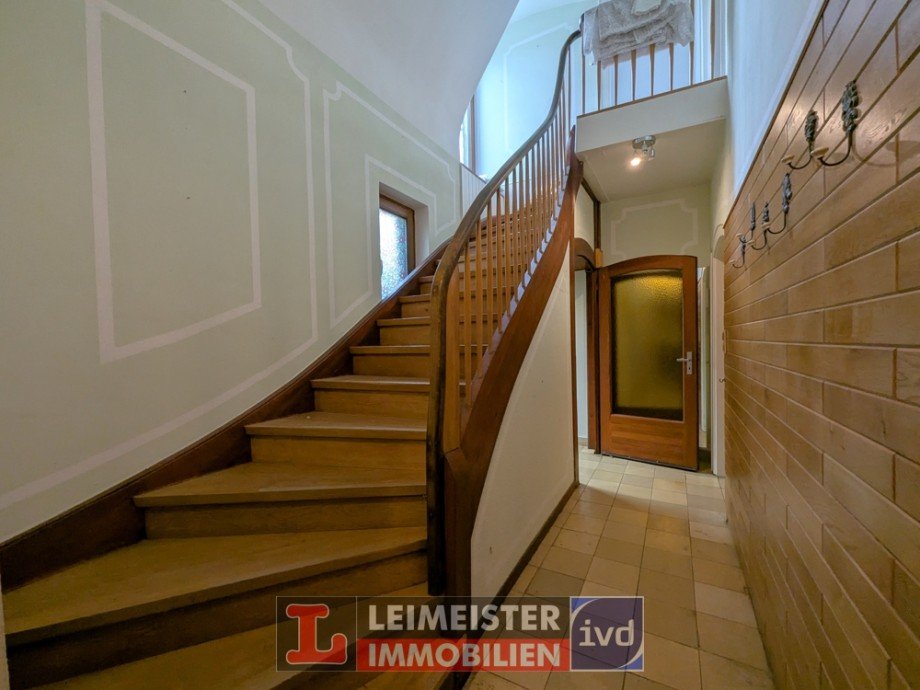 Treppe zum 1.OG Einfamilienhaus Alzenau