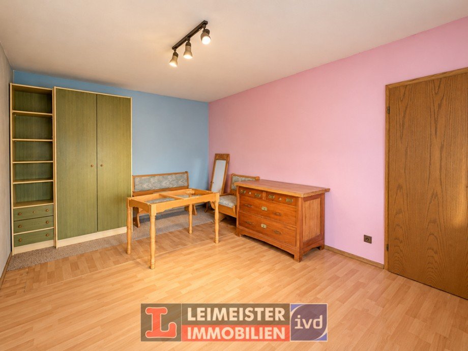 Schlafzimmer Anbau EG Zweifamilienhaus Stra�bessenbach
