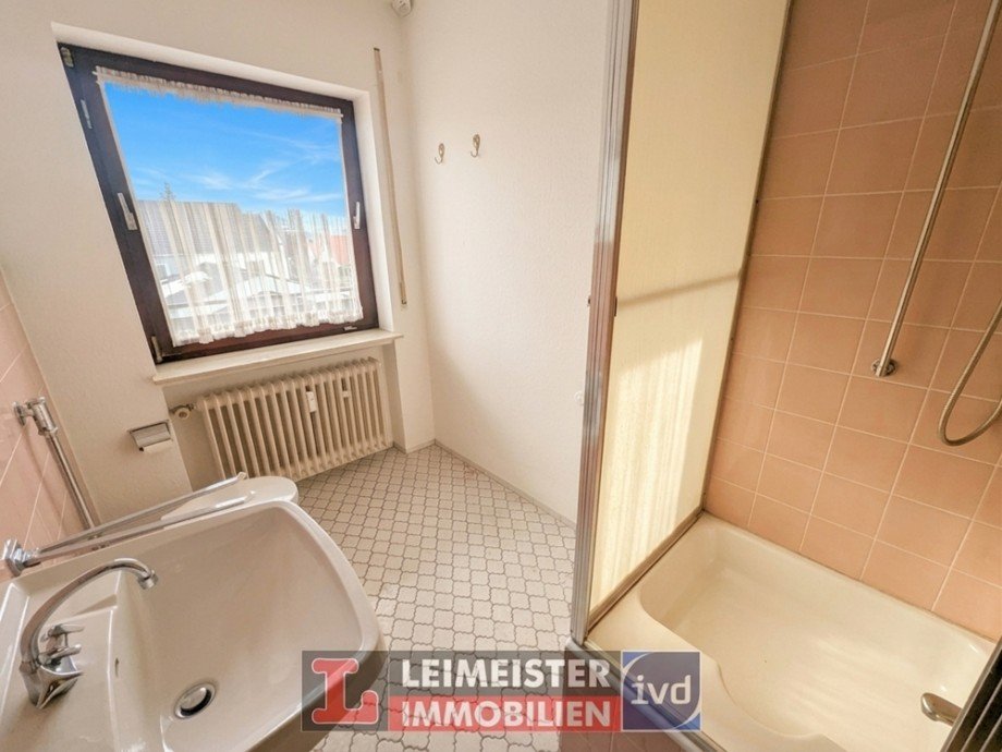 Badezimmer 1.OG Zweifamilienhaus H�sbach