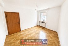 Schlafzimmer Wohnen *im Herzen der Stadt* - 4 Zimmer mit Balkon in Aschaffenburg