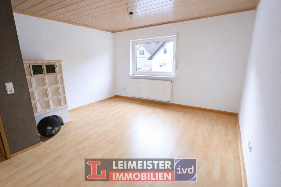 Wohnzimmer mit Kamin Einfamilienhaus Waldaschaff