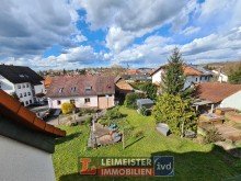 Aussicht Exklusive 3,5-Zimmer-Dachgeschosswohnung mit Balkon in attraktiver Lage