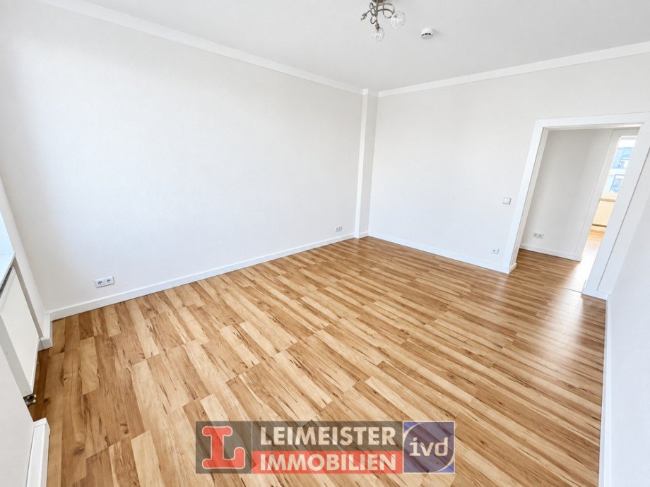 Wohnzimmer Etagenwohnung Aschaffenburg