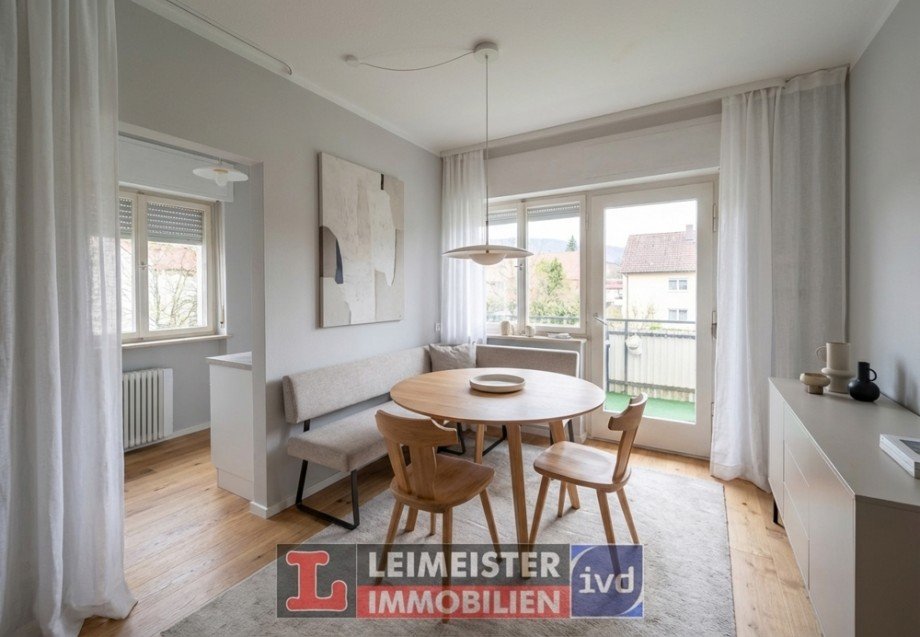 Esszimmer 1. OG (KI-generiert eingerichtet) Zweifamilienhaus H�sbach