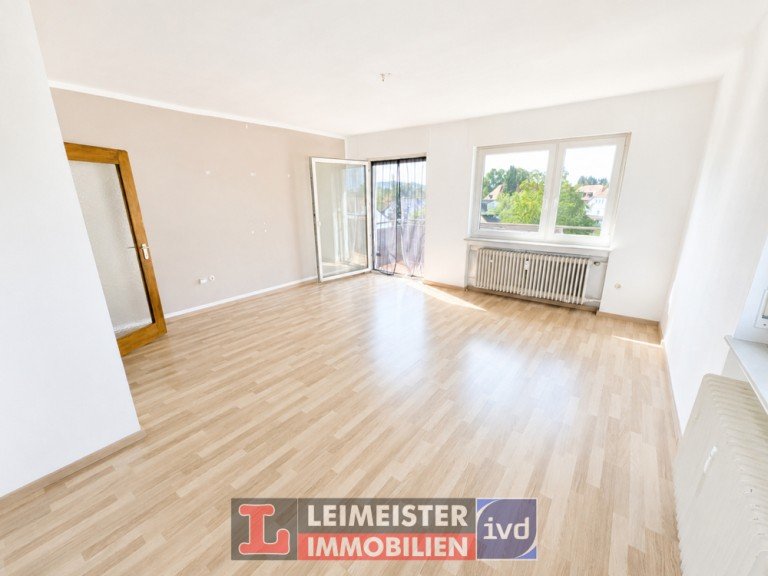 Wohnzimmer Aschaffenburg / Leider Etagenwohnung Helle 3-Zimmer-Wohnung in zentraler Lage von Aschaffenburg-Leider
