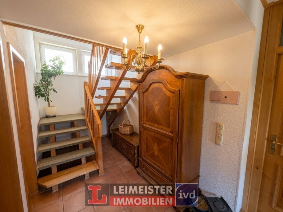 Flur EG Zweifamilienhaus M�mbris