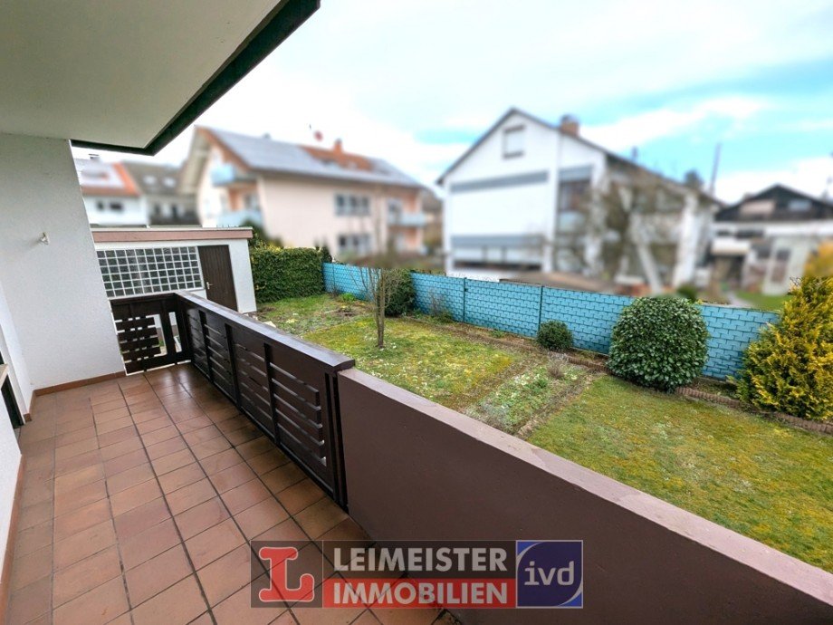 Balkon EG Zweifamilienhaus H�sbach