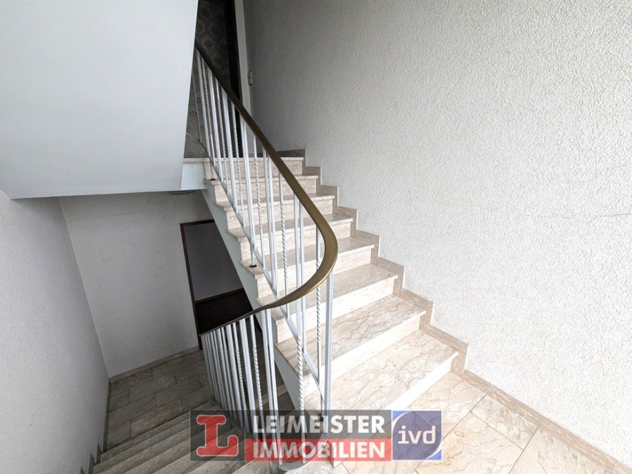 Hausflur Zweifamilienhaus H�sbach