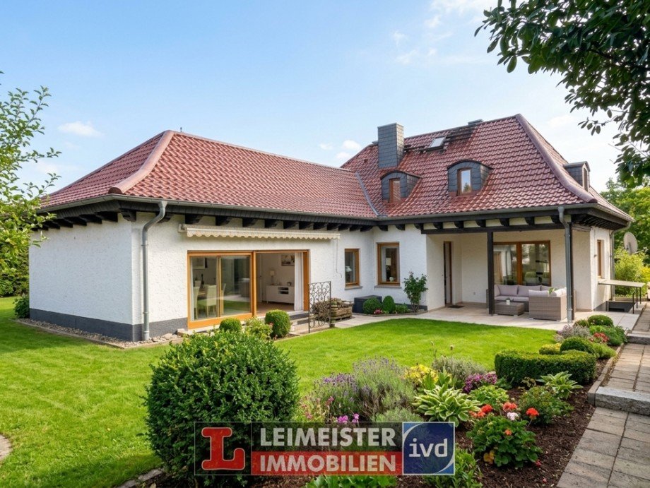 Au�enansicht mit KI berarbeitet Einfamilienhaus Alzenau