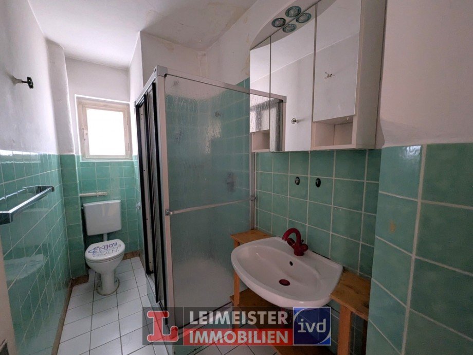Bad/WC EG Zweifamilienhaus H�sbach