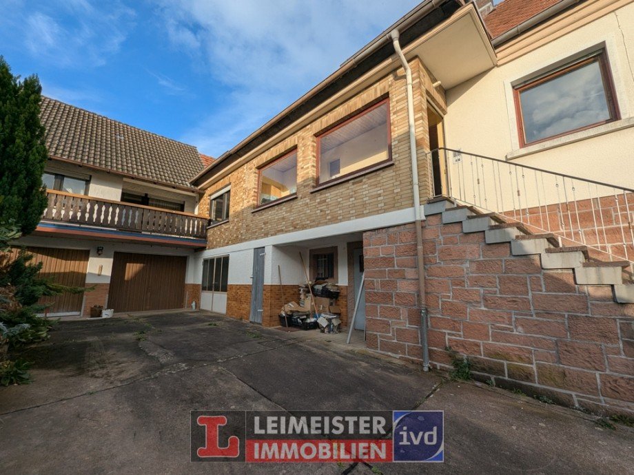 Hof Zweifamilienhaus Stra�bessenbach