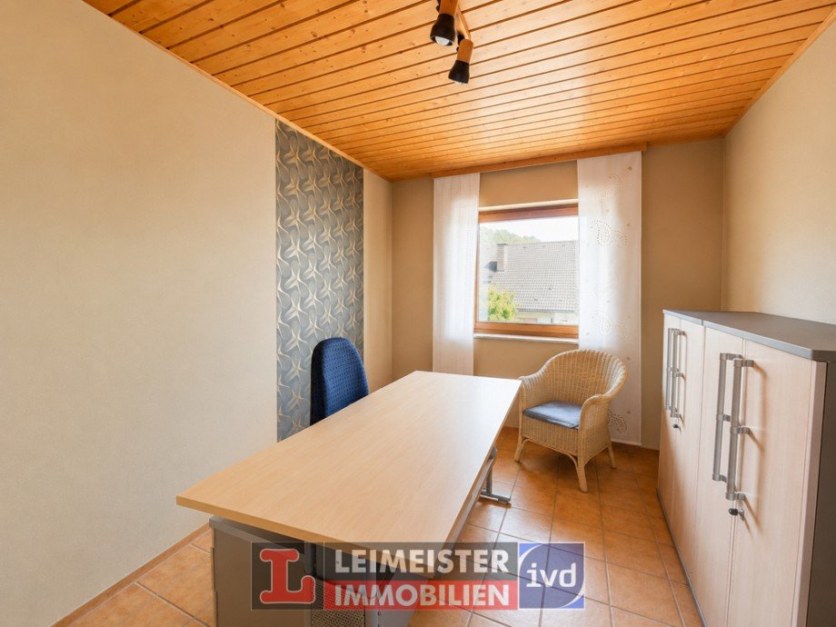 B�ro/Ankleide OG Einfamilienhaus Krombach