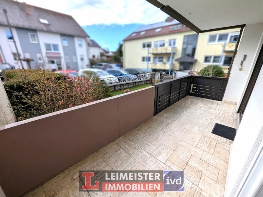 Balkon EG Zweifamilienhaus H�sbach