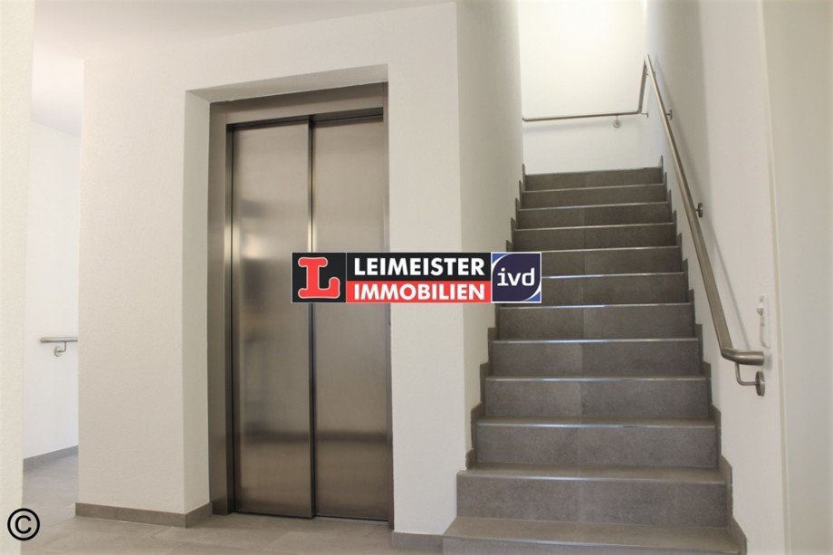 Treppenhaus Etagenwohnung Aschaffenburg