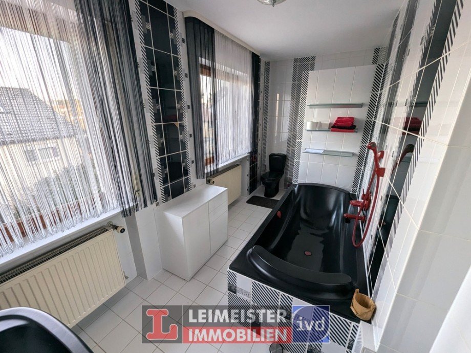 Badezimmer 1.OG Einfamilienhaus Sulzbach am Main