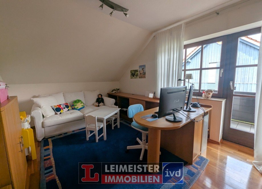 B�ro DG Doppelhaush�lfte H�sbach / Rottenberg