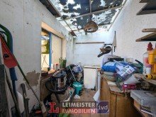 Schuppen Einfamilienhaus mit viel Ausbaupotenzial und Bauerwartungsland in Aschaffenburg Damm!