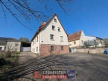 Au�enansicht Einfamilienhaus mit viel Ausbaupotenzial und Bauerwartungsland in Aschaffenburg Damm!