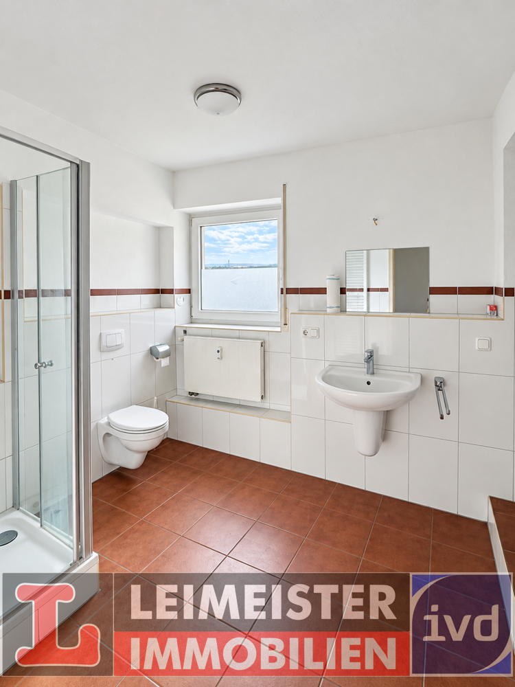 Badezimmer Penthousewohnung Aschaffenburg / Leider