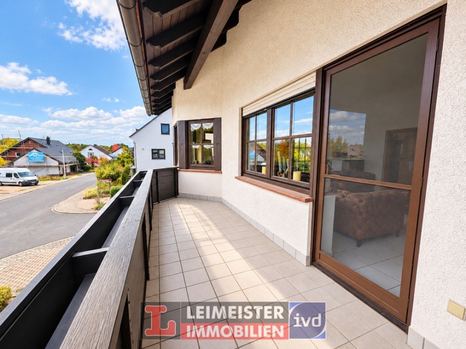 Balkon 1.OG Doppelhaush�lfte H�sbach / Rottenberg