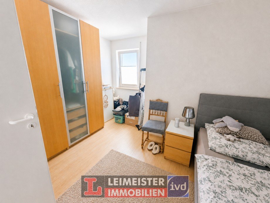 Schlafzimmer Dachgeschosswohnung Mainaschaff
