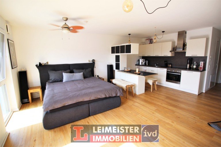 Wohn- und Essbereich Aschaffenburg Etagenwohnung 1-ZIMMER-APPARTMENT MIT BALKON IN ASCHAFFENBURG / SCHWEINHEIM