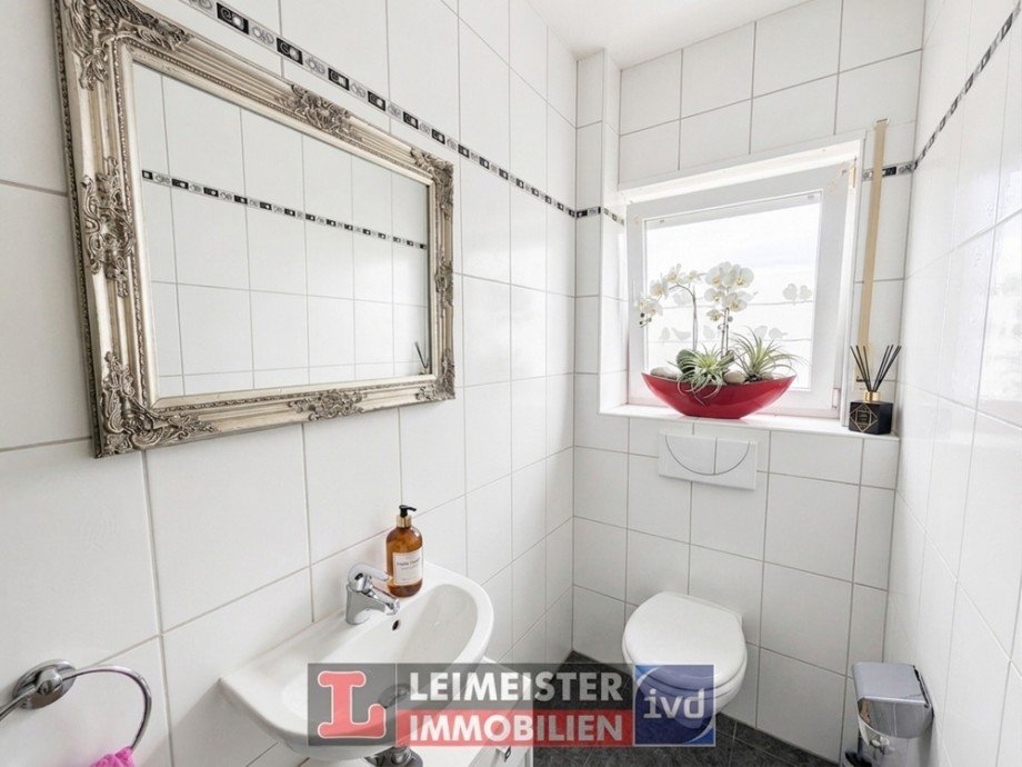 G�ste-WC EG Doppelhaush�lfte Kleinwallstadt / Hofstetten