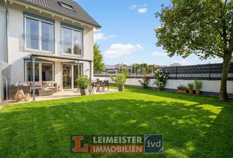 Au�enansicht (KI-generiert) Aschaffenburg Doppelhaush�lfte Familienfreundliches Einfamilienhaus in ruhiger Lage mit GARTEN, SAUNA und GARAGE in Obernau