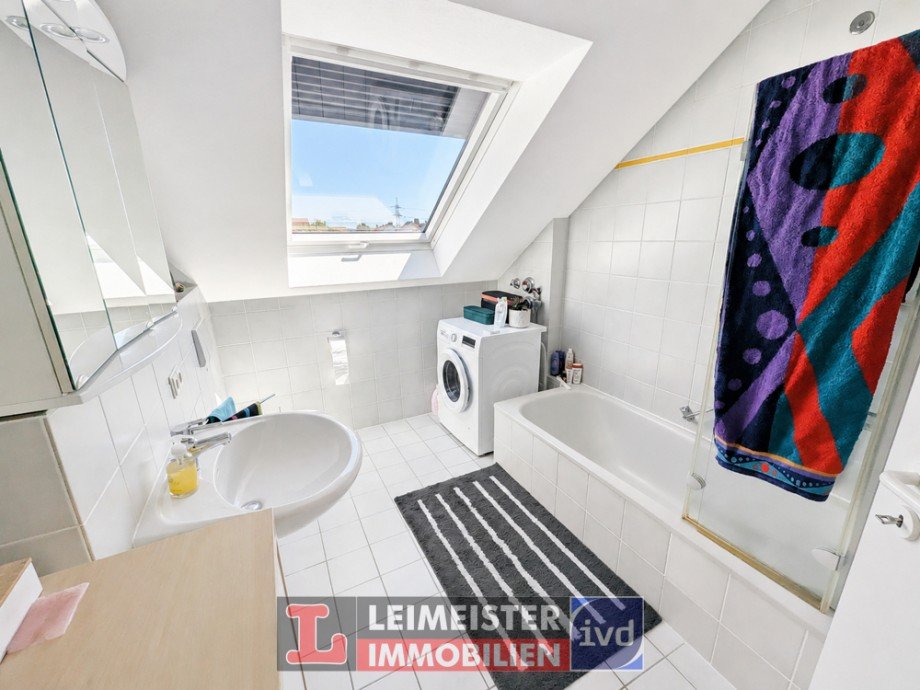 Badezimmer Dachgeschosswohnung Mainaschaff
