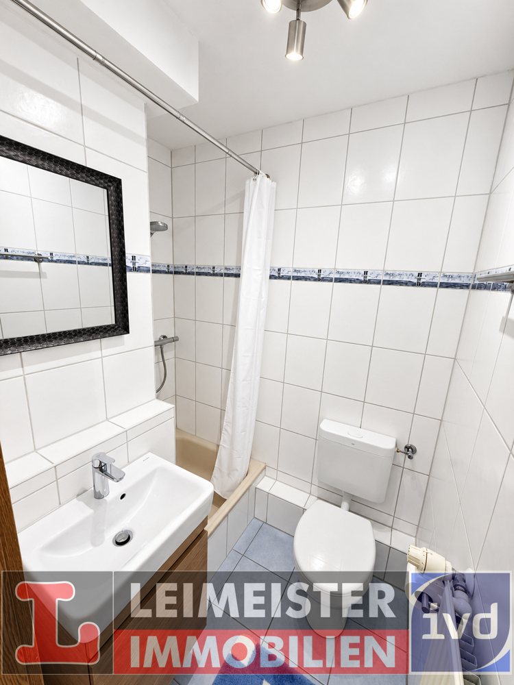 Badezimmer Etagenwohnung Aschaffenburg / Schweinheim