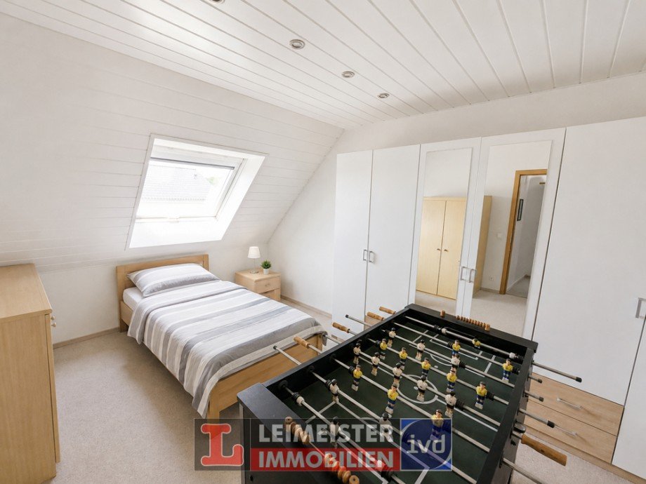 Schlafzimmer OG Doppelhaush�lfte Kleinwallstadt / Hofstetten