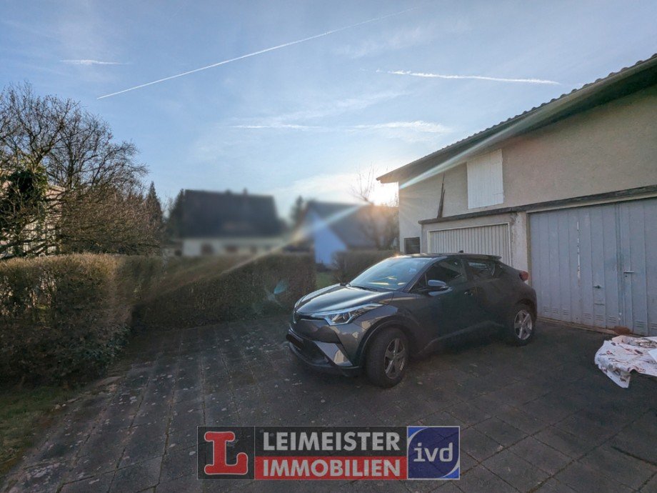 Innenhof Zweifamilienhaus H�sbach