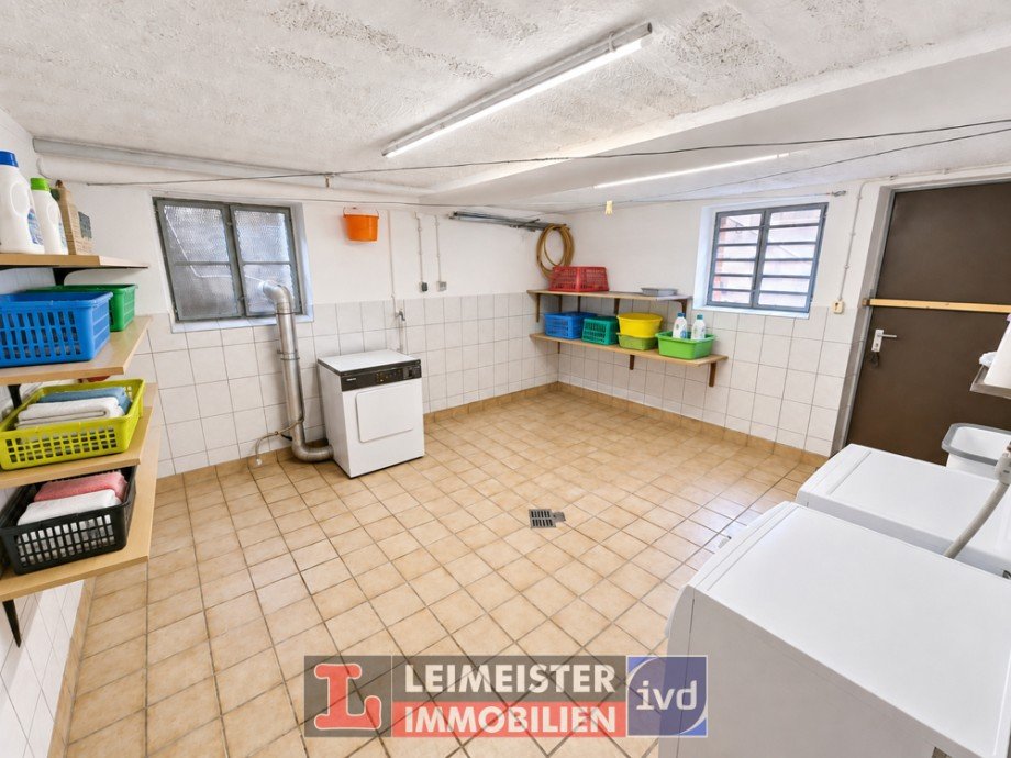 Keller Zweifamilienhaus Sailauf