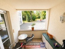 Loggia Direkt am Schloss und Mainufer - 2-Zimmer Wohnung mit Loggia und Blick auf den Kapuzinerplatz