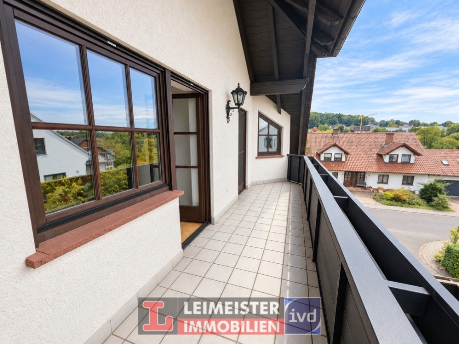 Balkon 2.OG Doppelhaush�lfte H�sbach / Rottenberg